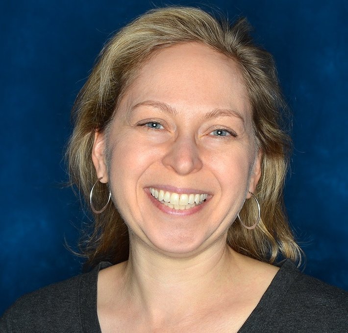 Dr. Amy Kweskin